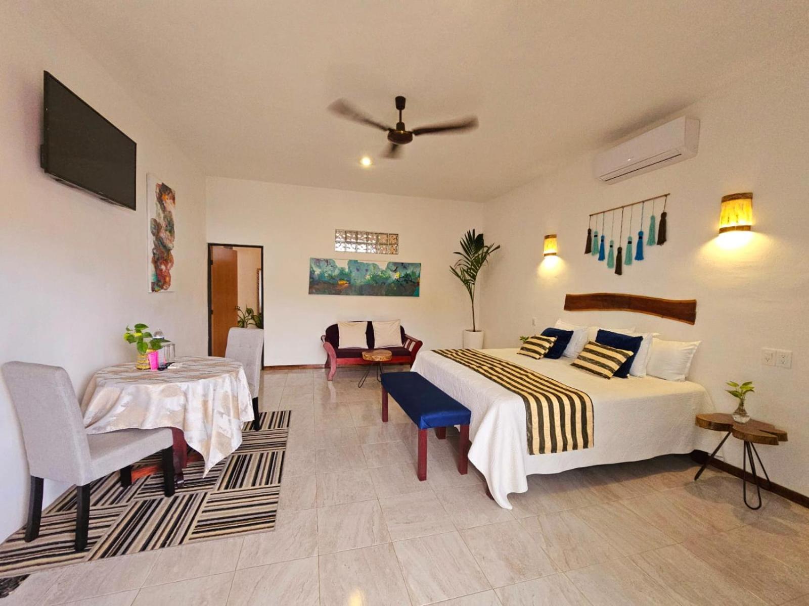 ואיאדוליד Mayan Majesty Boutique Hotel מראה חיצוני תמונה
